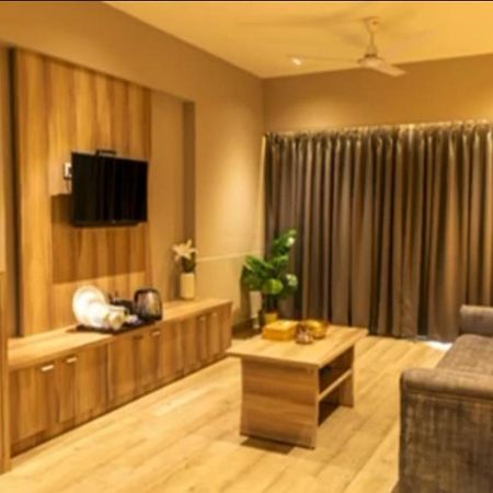 Ashok Deluxe Apartments, Marol Andheri East Mumbai Dış mekan fotoğraf